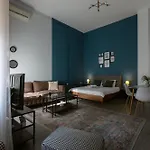 Hidden Gem In The Hearth Of Historical Center
