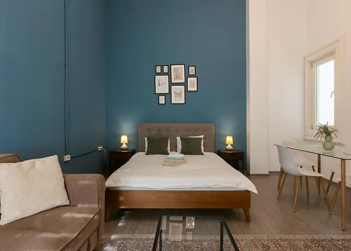 Hidden Gem In The Hearth Of Historical Center