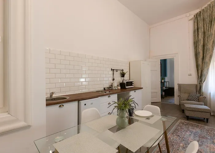 Hidden Gem In The Hearth Of Historical Center アパート