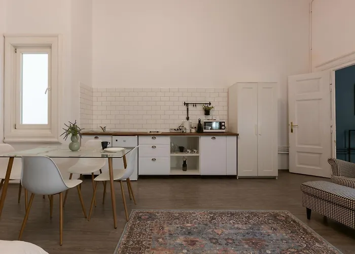 アパート Hidden Gem In The Hearth Of Historical Center *